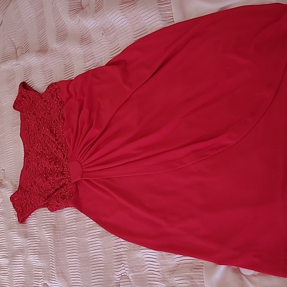 Connect apparel Midi Dress ❤️ - Picture 7 of 9